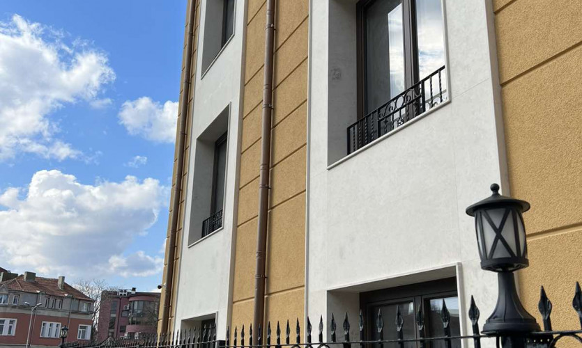 IMG 704ef0bb8aeab637e0e2a7417ec2fc13 V